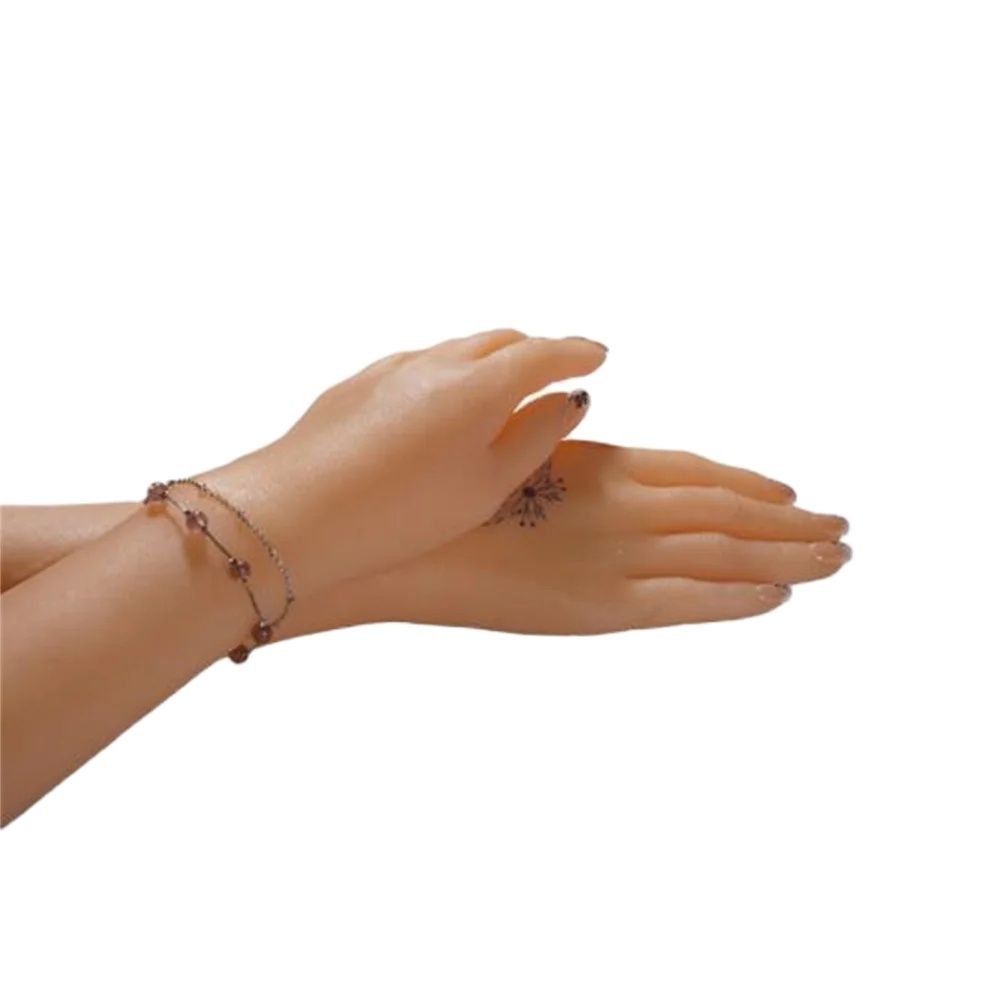 Maniquí de mano femenino de Ge - Body Jewelry Plus reseña y precio